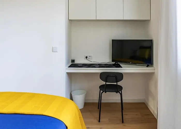 Yellow Breeze By Cozy