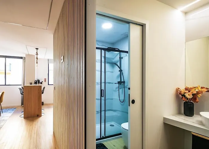 Apartment Yellow Breeze By Cozy *