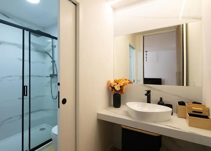 Yellow Breeze By Cozy Appartement Oporto