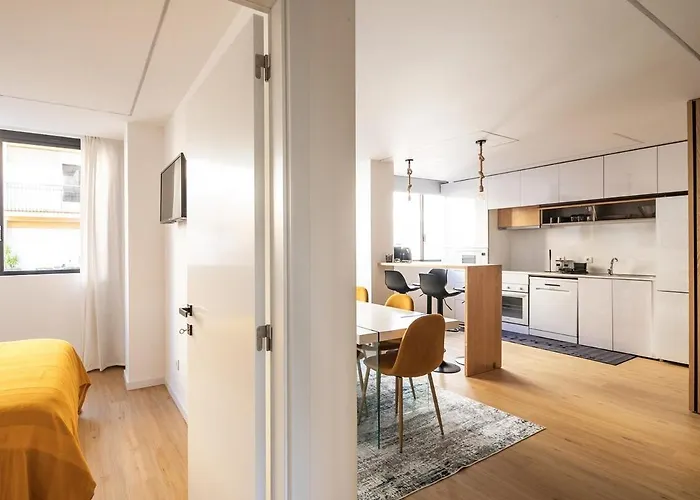 Yellow Breeze By Cozy Apartment *