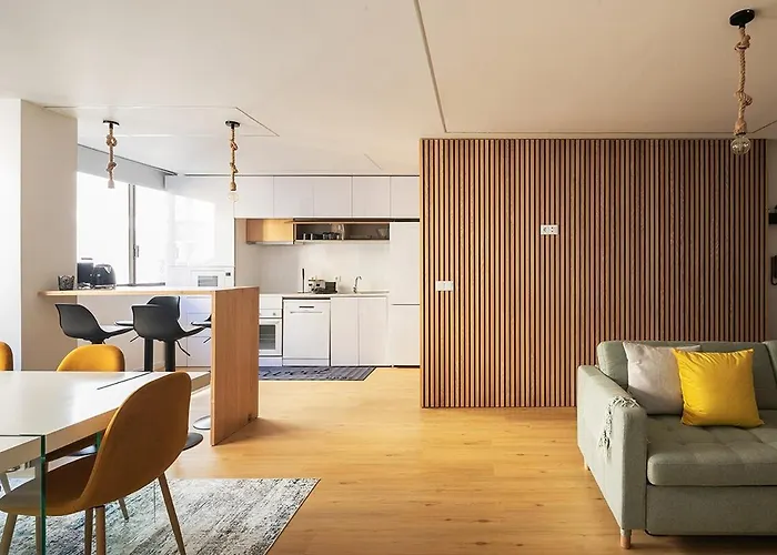 Yellow Breeze By Cozy * Oporto